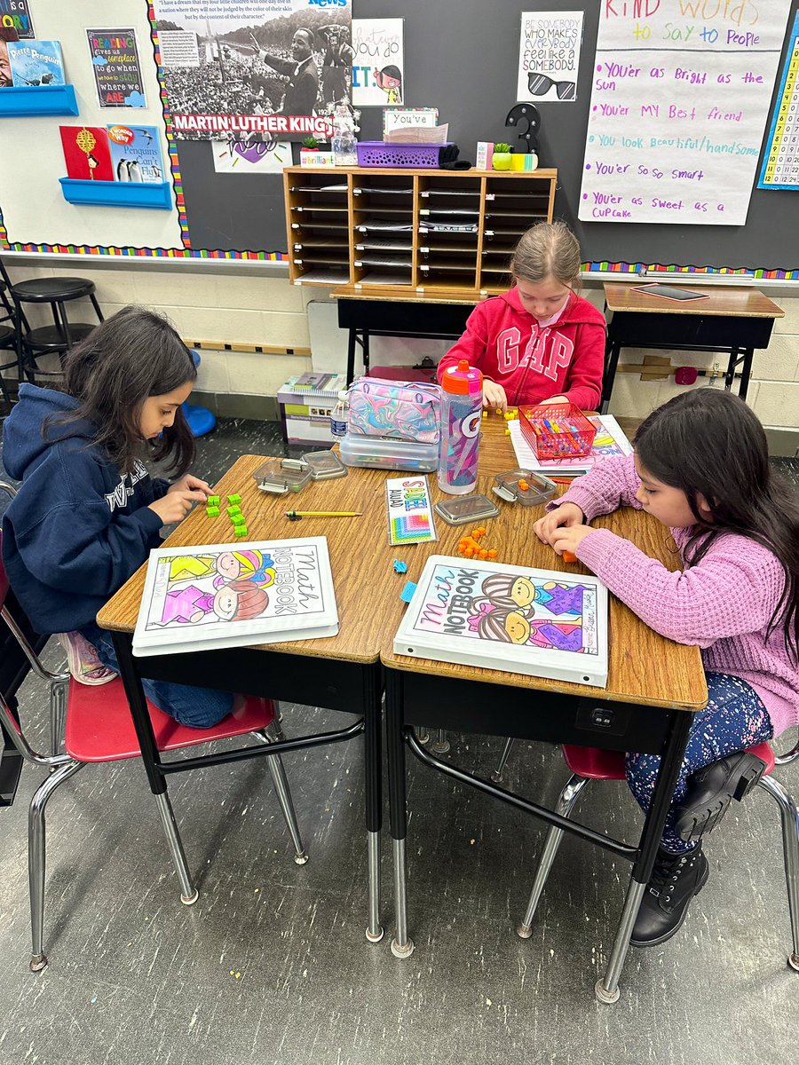 MrsTheres's tweet image. Modeling multiplication during our @iReady lesson with @mrs_shue #d109Pride