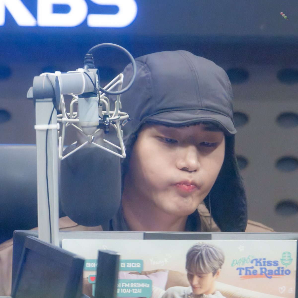 240109 #youngk #영케이
많이많이 웃자😆