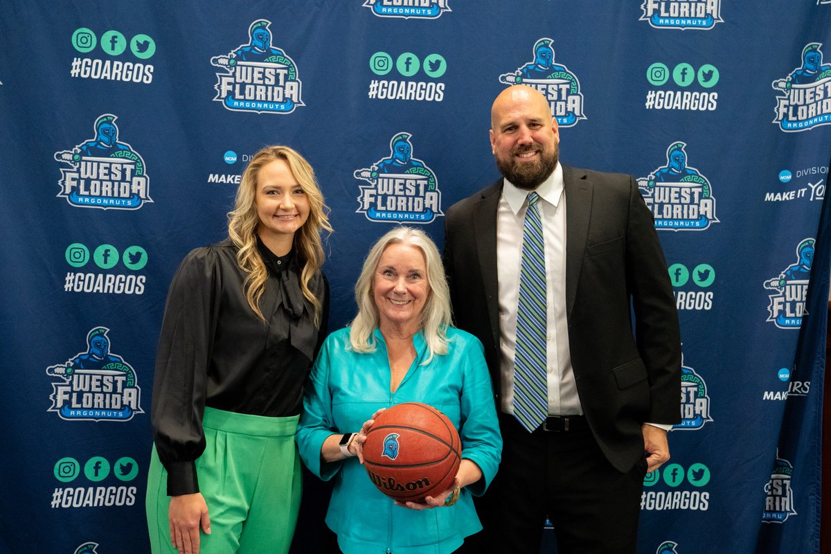 UWFMensBBall's tweet photo. Yesterday, Justin Mann was officially introduced as the fifth head coach in program history✅

#GoArgos https://t.co/4zPix8ihLR