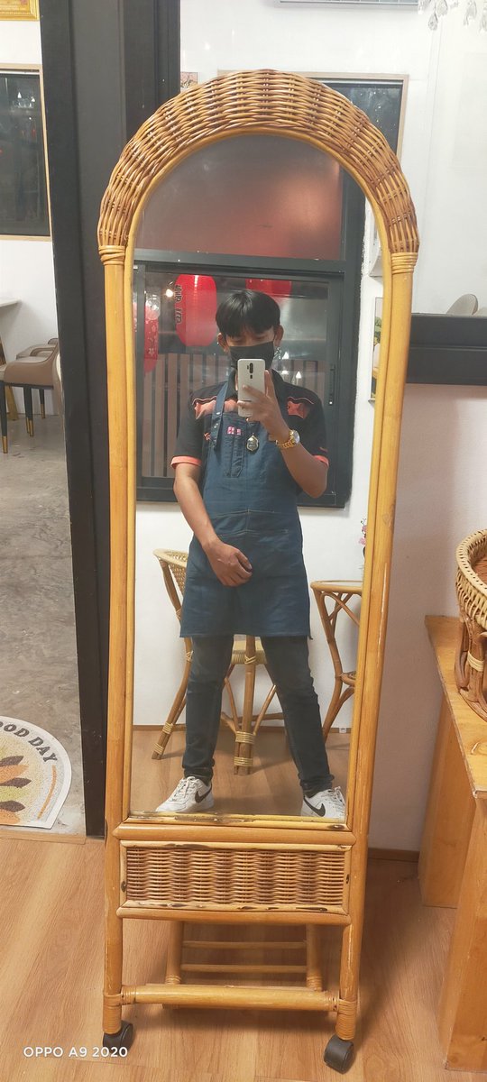 MitPhanthu's tweet photo. เบื่อความโสดจังเลย😝
#ลพบุรี https://t.co/3biDdMbCiM