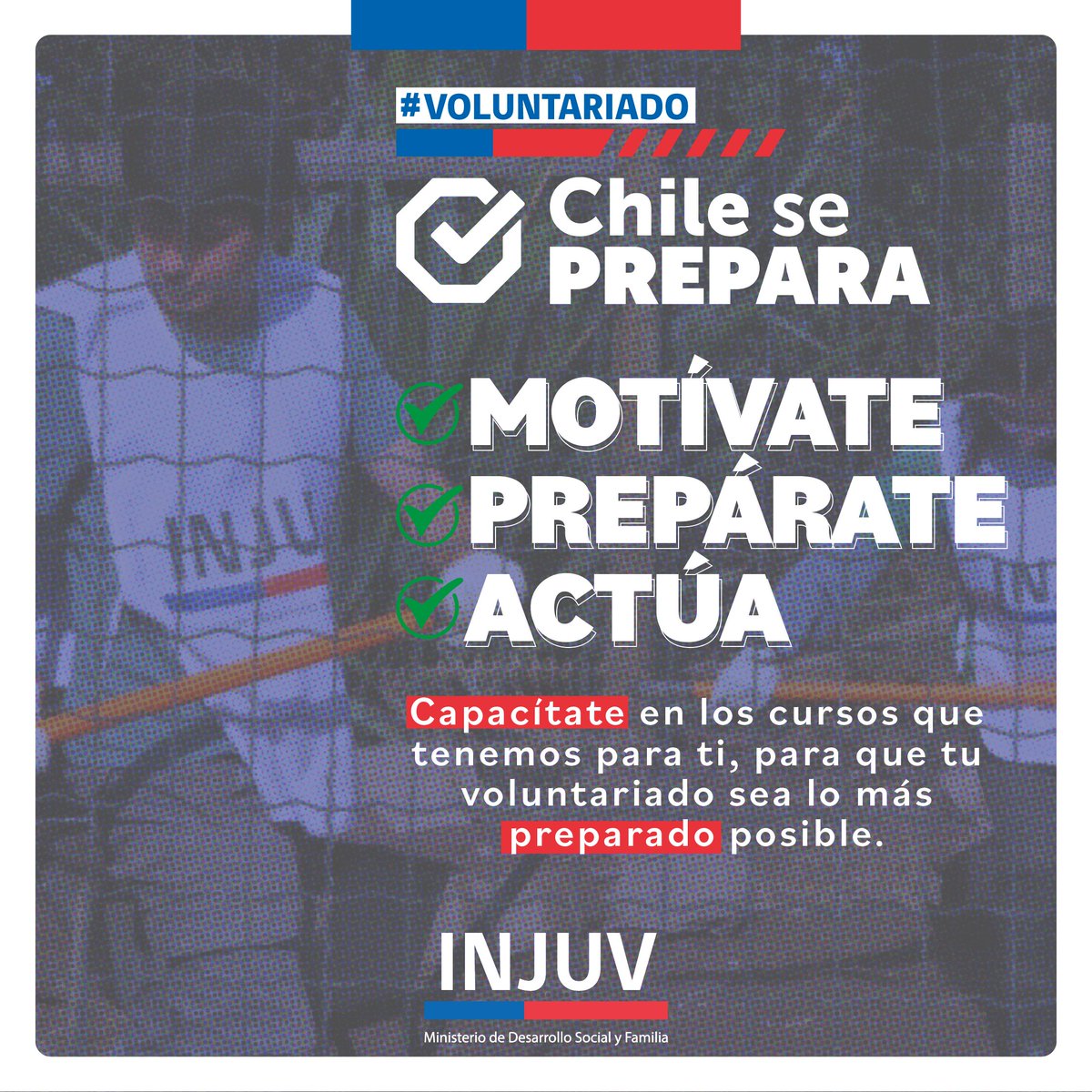 GobiernodeChile's tweet photo. Estar preparadas y preparados es la mejor manera de enfrentar una emergencia 💪🏼 ¡Motívate, prepárate y actúa con el Plan de formación de voluntariado de emergencia #ChileSePrepara 🇨🇱

🤳🏼 Conoce más en https://t.co/lMoCzwdwIQ