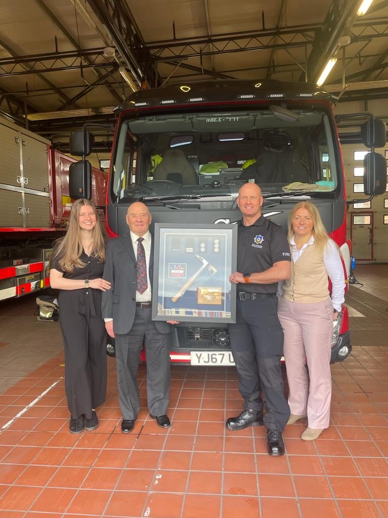 Damian Cameron MInSTR 🚒 tweet media