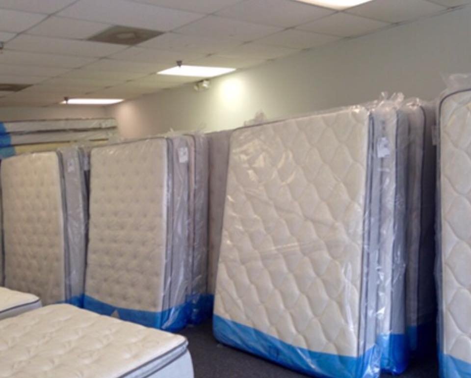 MBAofCC's tweet photo. Dont know what 2 do w/ ur TAX REFUND?

SLEEP ON IT!

$40 Down~120 Same as cash!

My everyday low prices r 50-80% OFF Store Prices!

U cant go wrong!

Pillow Top, Gel-Memory Foam &amp; More!

Don't Miss Out-Supplies r Limited!

THE Best Value In Town!

$40 Down &amp; Take It Home Today! https://t.co/ufXjFxhGHa