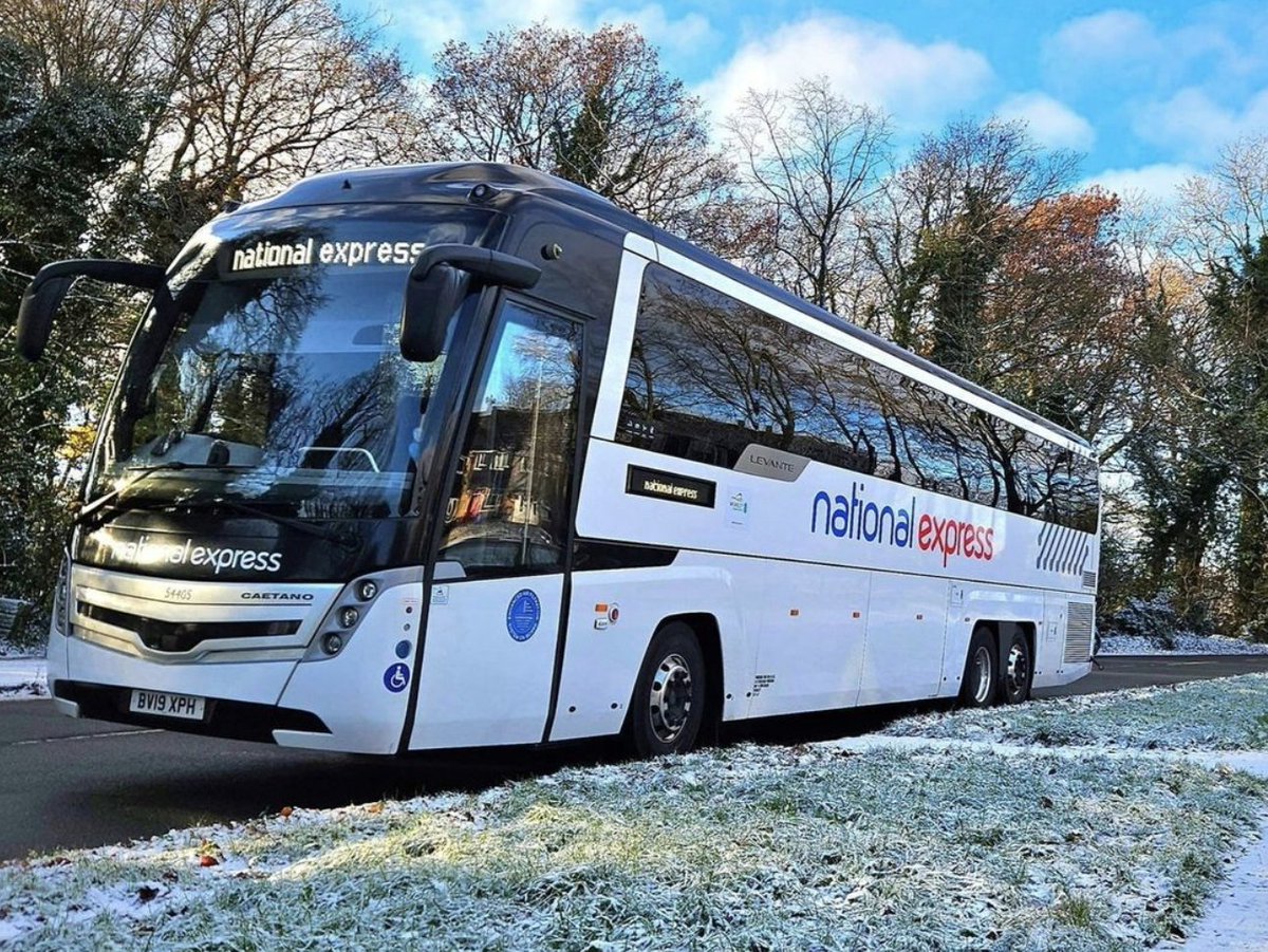 A great shot of one of our coaches captured on a cold winter's day ❄️

📸Tony Behan