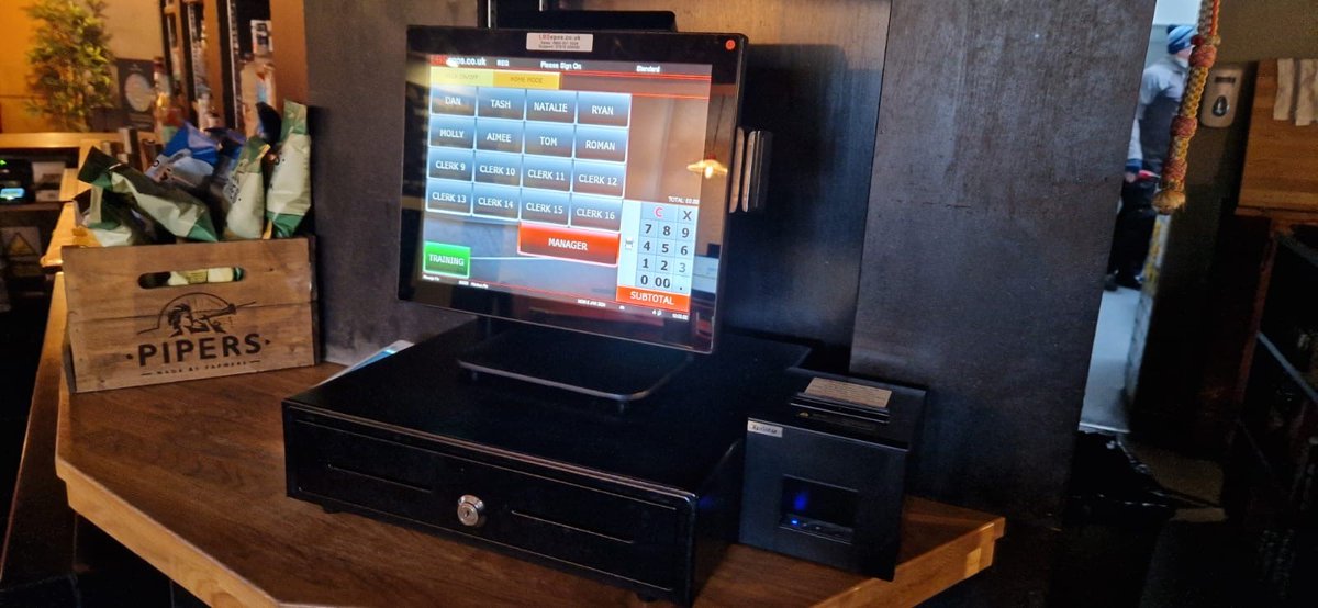 Champagne, gin &amp; oysters! You'll find them all at the The Royal Oak Old Town #Swindon, where we installed their 2 screen #Epos system this week. They also offer a gastro menu, Sunday lunches and regular Jazz evenings. #RoyalOakOldTown #epossystems  #gastropub  0800 021 3334