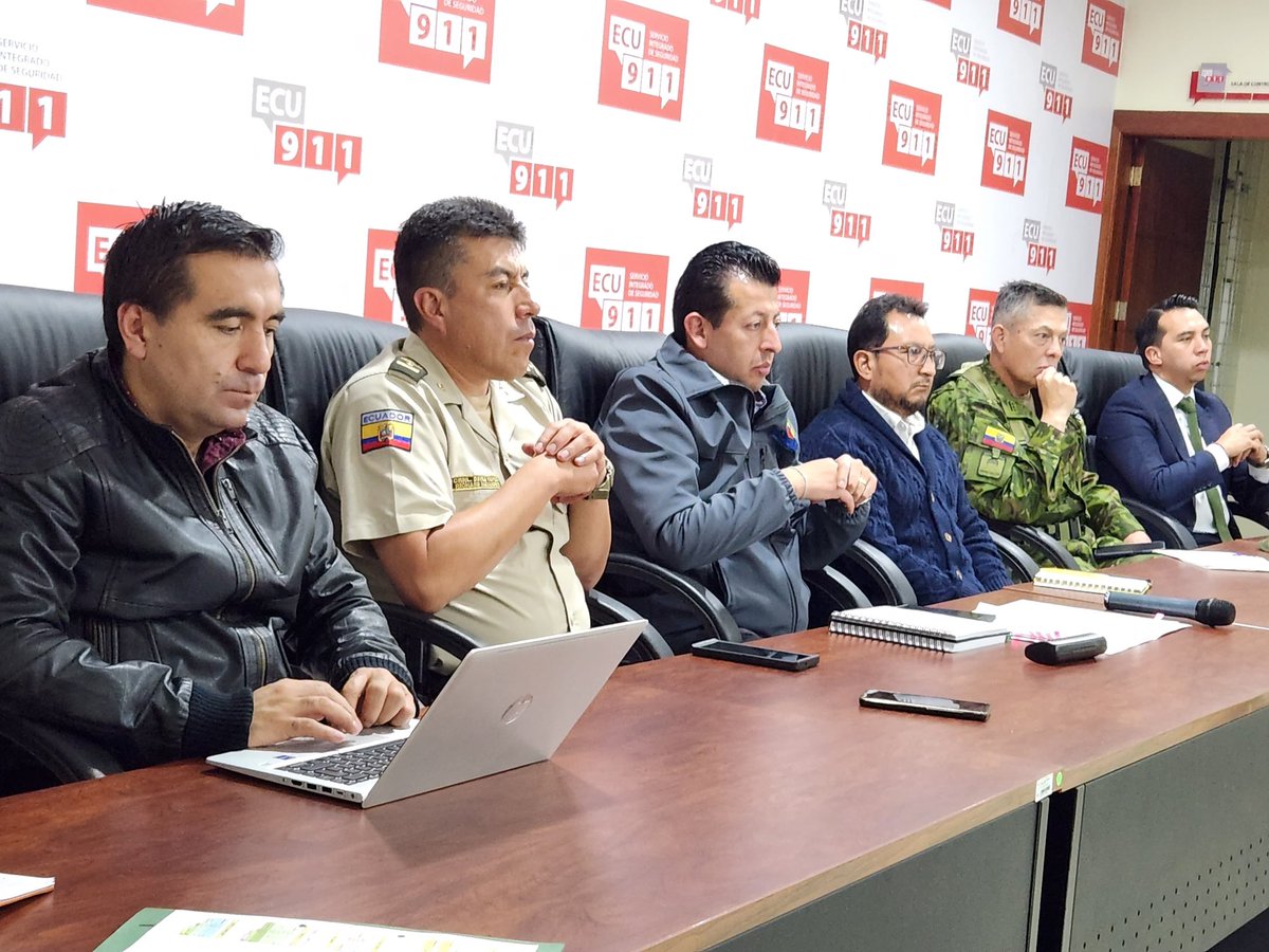 JRoblesOficial's tweet photo. #AHORA| Participamos en el Consejo de Seguridad Ciudadana del Carchi, como Vicepresidente del mismo, para conocer las acciones que se realizan por parte de las instituciones adscritas a la @GoberCarchi e informar las que realizamos desde #LaNuevaPrefectura en bien de la provincia https://t.co/XCxpMziG0z