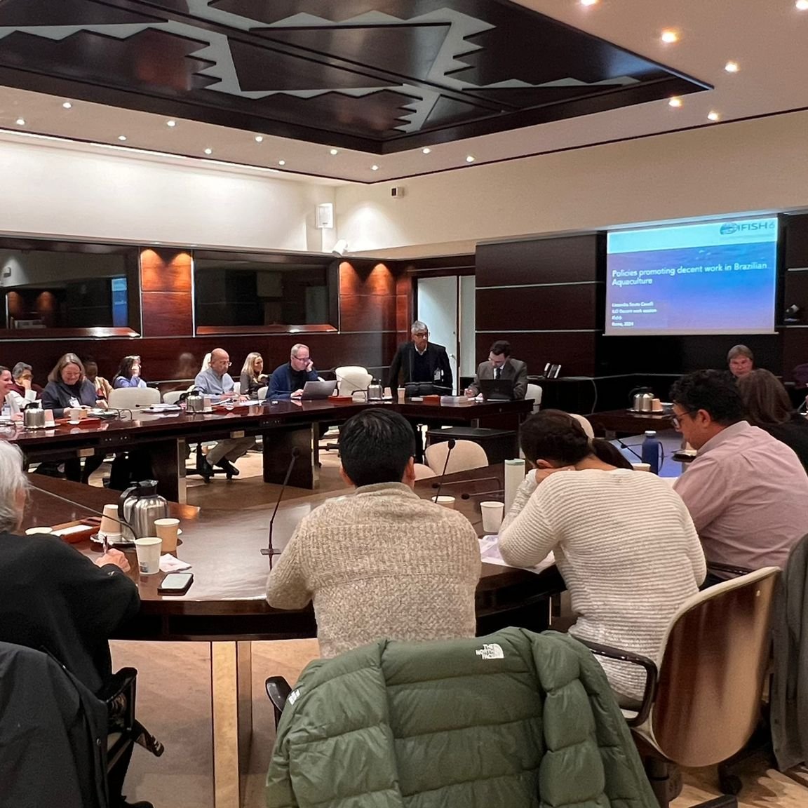 FAOfish's tweet photo. #IFISH6 Day 2 highlights:

🔹 Integrating safety needs in #fisheries management
🔹 Stressing Occupational Health &amp; Safety in #aquaculture 
🔹 Tailoring OHS for women in the sector 
🔹 Need for cost-effective, scalable, &amp; locally available solutions from shared practices by #SIDS https://t.co/sftj7eTNIF