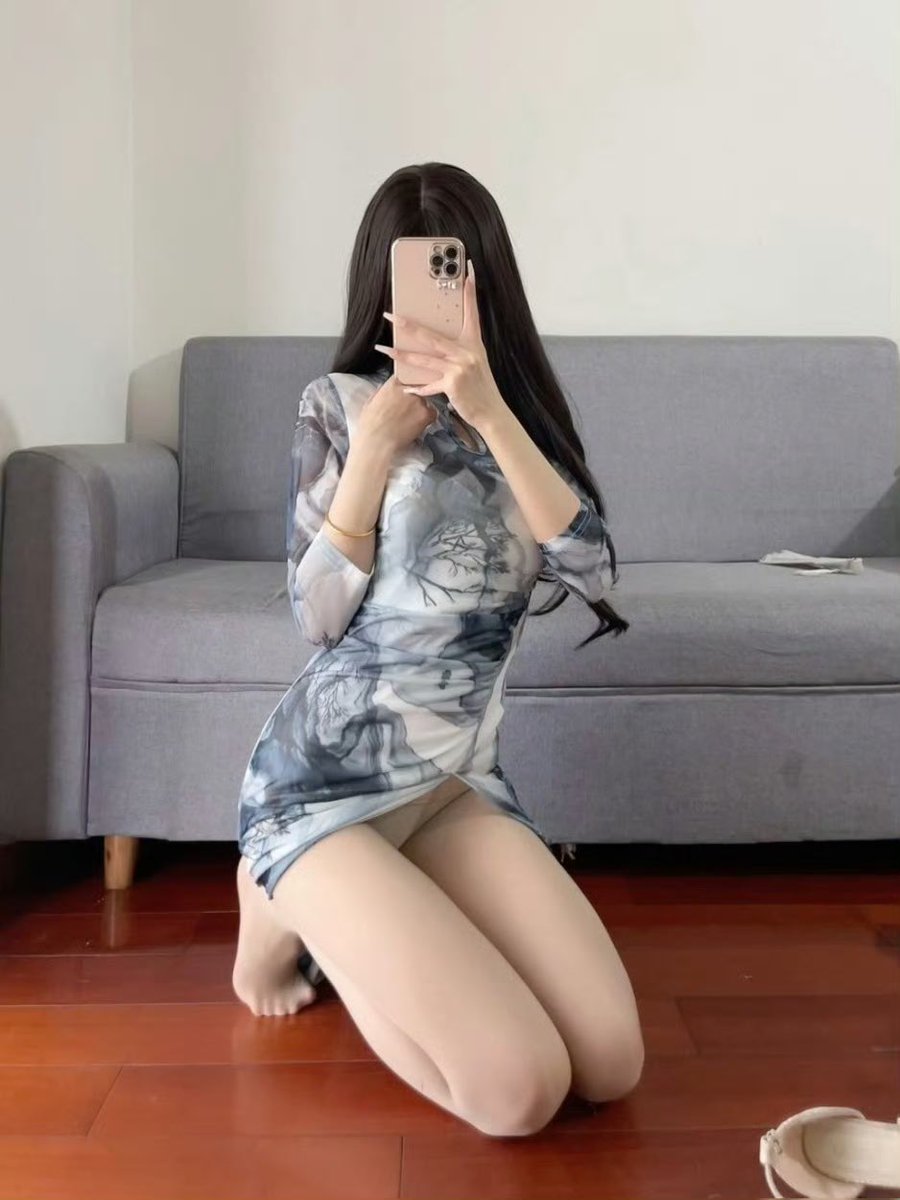 ahmetoksun's tweet photo. 流口水么
#女王 #足交榨精 #丝袜美脚 https://t.co/SHP5tEC4in