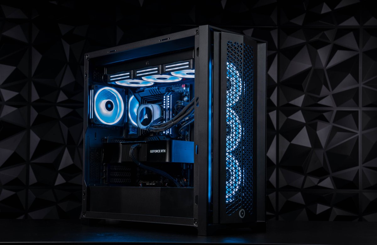 NVIDIAGeForceDE's tweet photo. Willst du die Chance haben, einen maßgefertigten PC mit dem Thema GeForce RTX 40 SUPER Series zu gewinnen? 

Schau dir unten an, wie du mitmachen kannst 👀 https://t.co/DLFeajTxSE