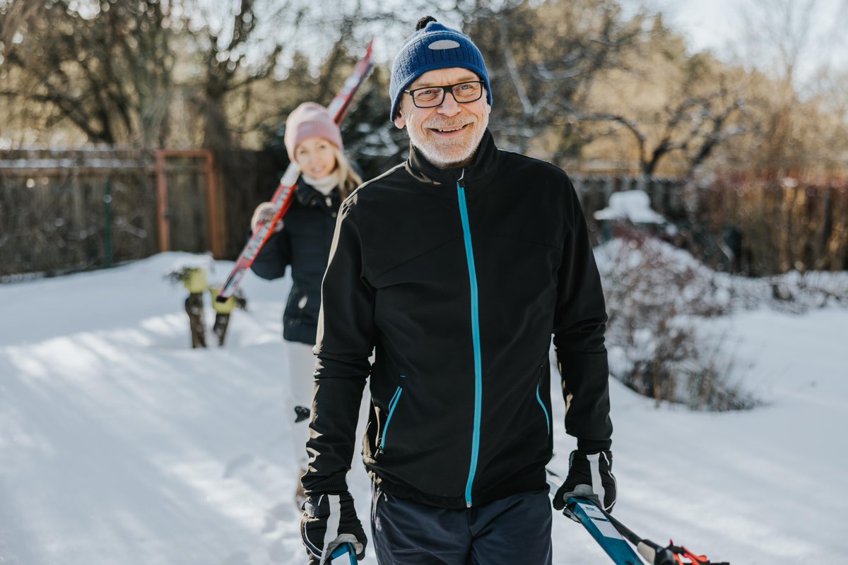 CHISJH's tweet photo. Hips, shoulders, knees, and pros. No matter which joint is giving you trouble, don't put off dealing with the pain. Our orthopedic team can get you back to doing what you love in no time! #jointpain #healthcare #orthopedics #hellohumankindness https://t.co/hQDjcxNFyN