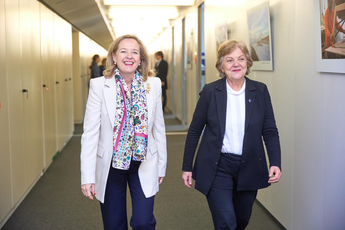 NadiaCalvino's tweet photo. Delighted to discuss social and regional cohesion with Commissioner @ElisaFerreiraEC today - this is core to both the @EIB and @EU_Commission missions.

Financing projects for our regions + cities supports growth, welfare and better living standards.

#EUinmyRegion https://t.co/vT4IfSs7AW
