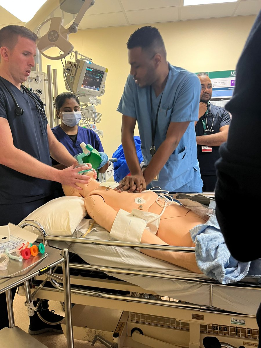 Shaking off the January blues with an electrifying return to Sim in ED @UHW_Waterford well done to all who participated, and thanks to fabulous faculty @ciararm89 @UiBhroin