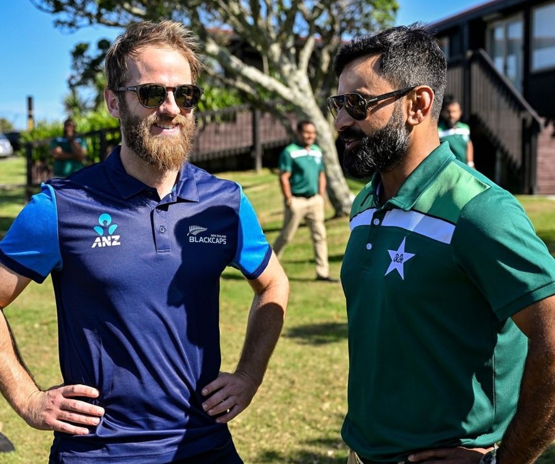 ShamimSports's tweet photo. Kane Williamson With Mohammed Hafeez at Auckland. ⭐
#Willamson #Hafeez #ViratKohli #INDvsAFG #WestIndies #T20l #PAKvsNZ #PSL2024 #BBL13 #IPL2024 #SA20 #Babar #Rizwan #Rohit #Dhoni https://t.co/h3a0AzDi3E