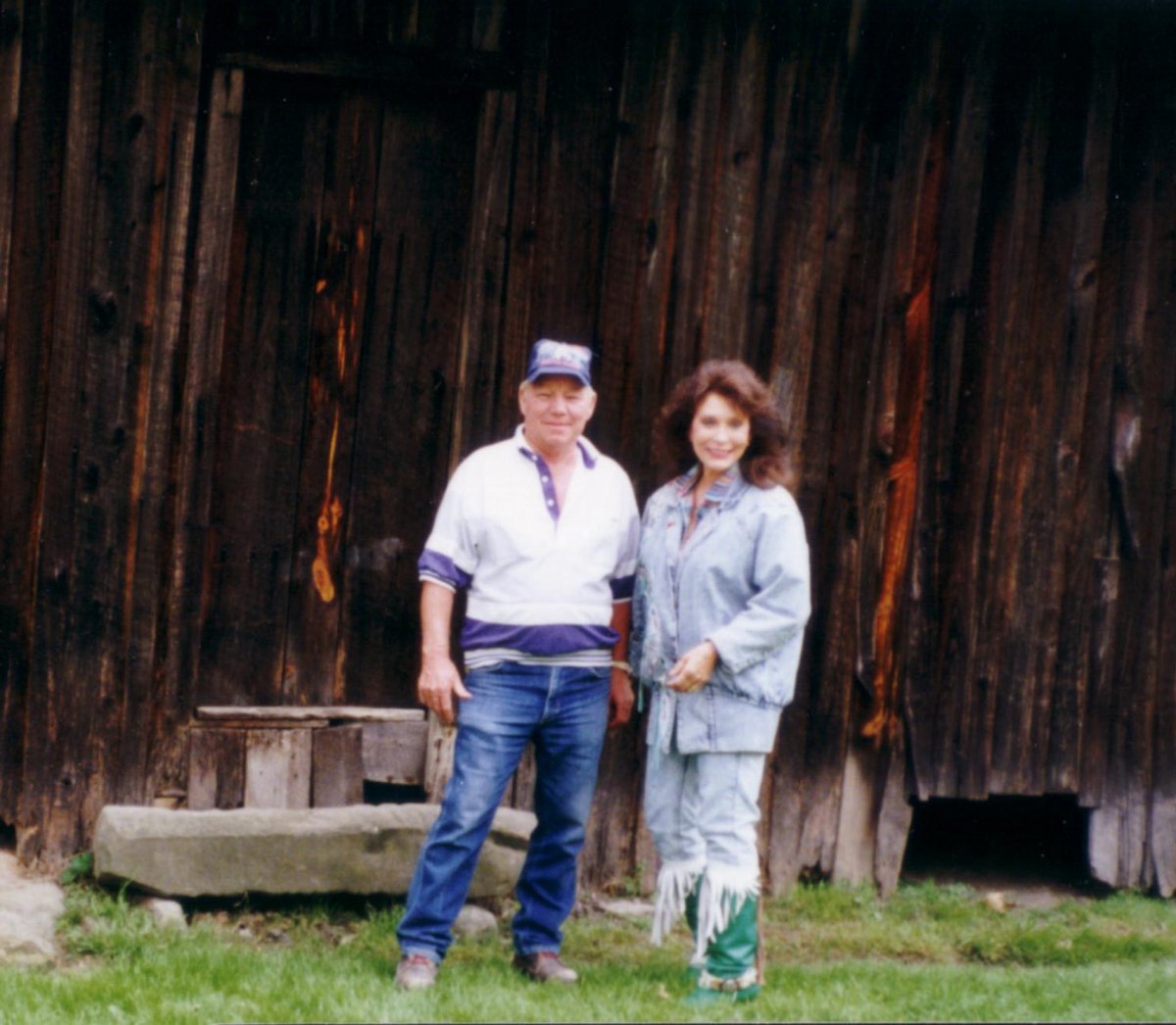 Loretta said many times that there would have never been a Loretta Lynn if there hadn't been a Doolittle Lynn! They were an unrivaled match. She said they fought hard and loved