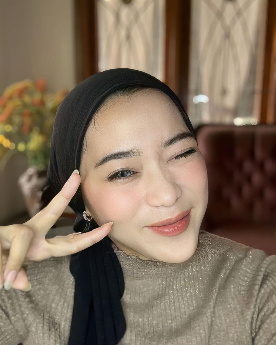 HelloApriliia's tweet photo. pokok nya aku pilih no 2 yaaaa https://t.co/WGIIcAysOw