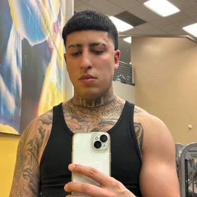 omaroski_'s tweet photo. #NewProfilePic https://t.co/s2e5NDSTUG