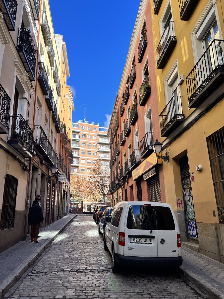 Kate__Barnes's tweet photo. Loved having the opportunity to present my research at #ISCRC and explore Madrid! I *will* be returning to EspaΓ±a some day soon! https://t.co/T9Ua8QDMZp