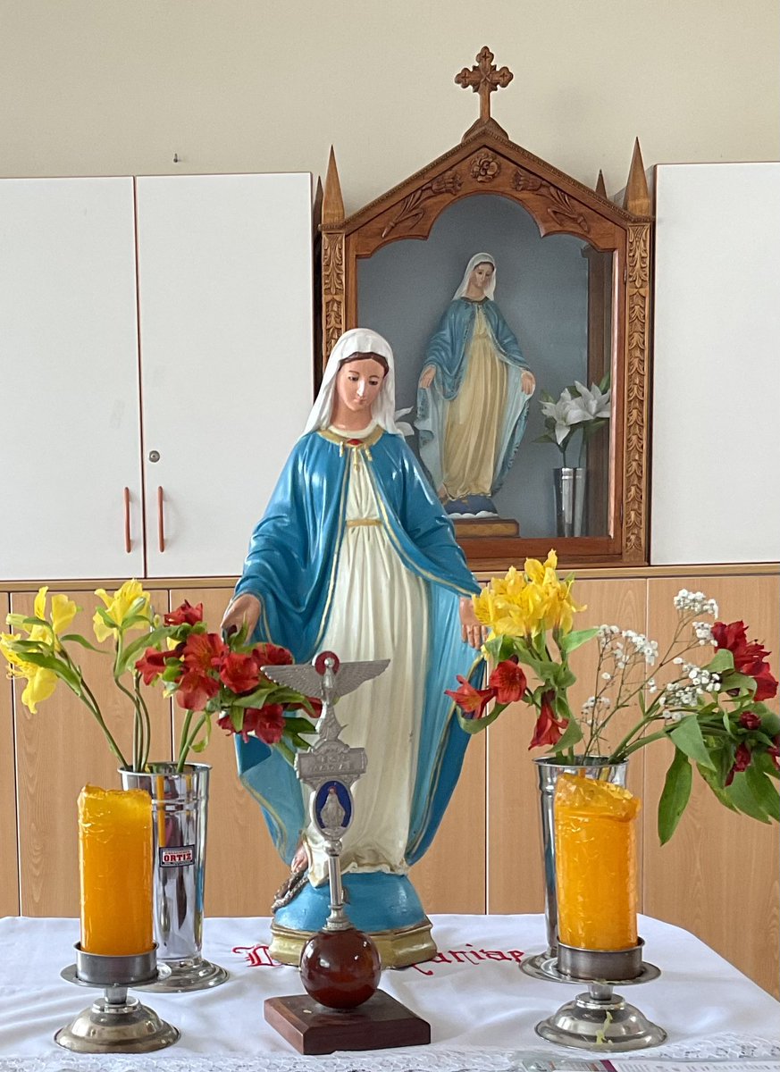 marifosh12's tweet photo. Madrecita linda, no te alejes de mi 🙏

#legiondemaria https://t.co/dhsCOpr36N