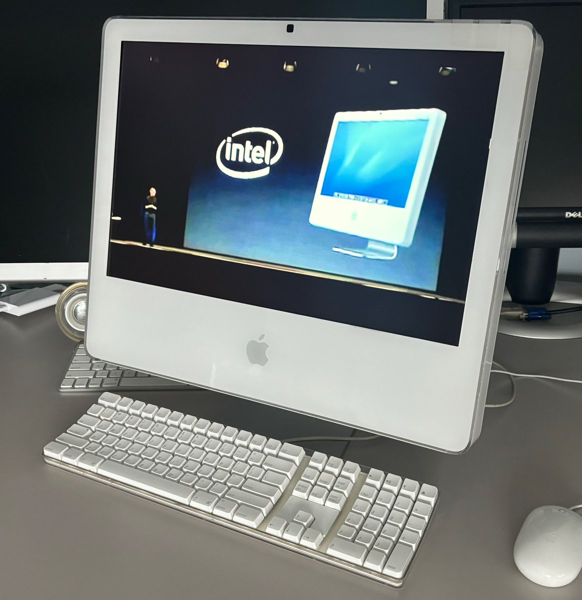 Macデスクトップ iMac (Intel Core Duo) Early 2006 17-inch Apple iMac 17-inch Early 2006 1.83GHz Intel Core Duo (MA199LL) w