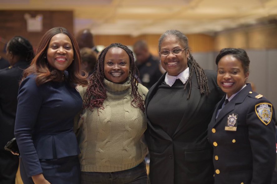 NYPD Chief of Personnel tweet media