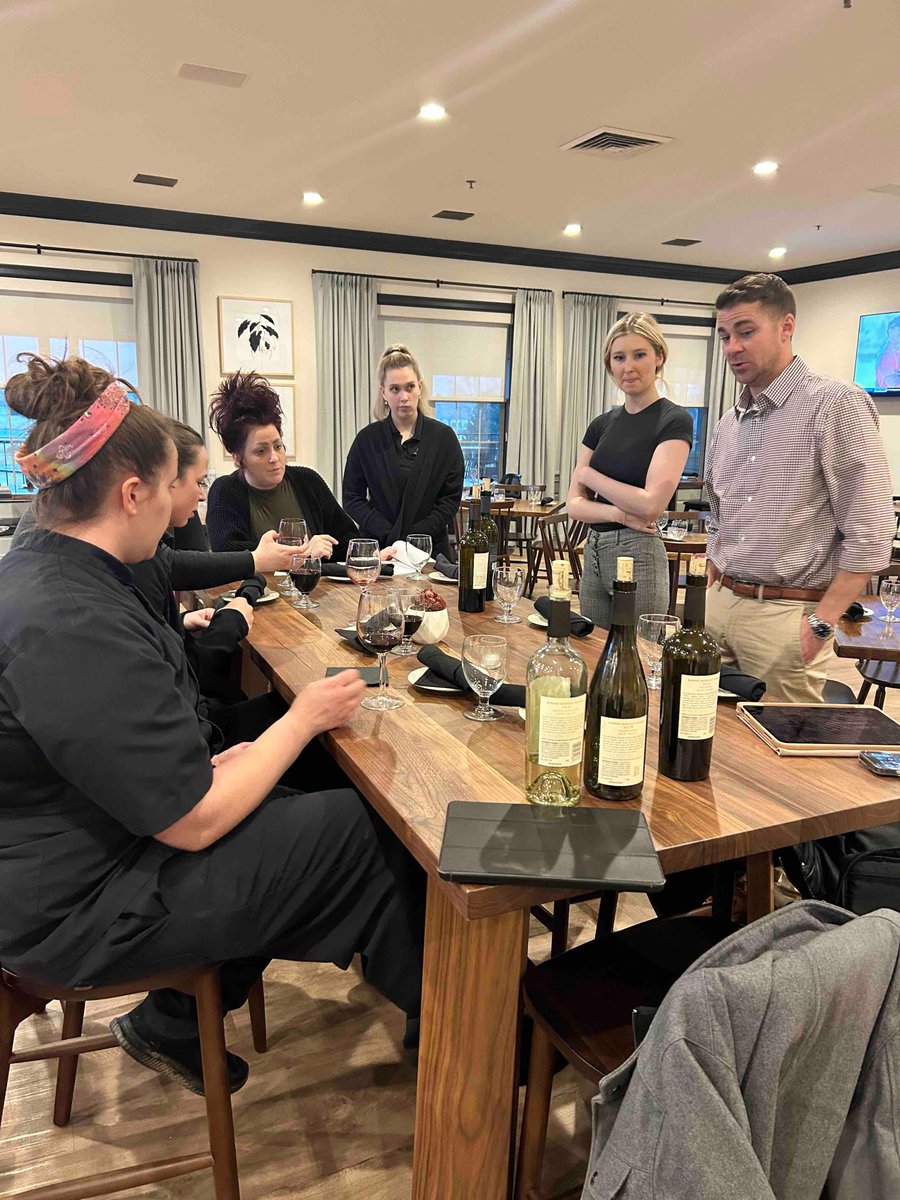 FoxMeadow_CC's tweet photo. Fox Meadow staff getting educated about  potential new wines for Fox Meadow dining hosted by Superior Beverage. With the new look of our renovated dining space we are looking to stay as up to date and bring only the best to our Membership! #foxmeadowcc #arcisgolf #f&amp;b #wine 🍷 https://t.co/RA66vpeXao