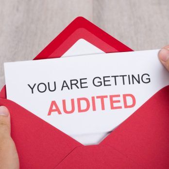 🔒 Guard your business against IRS audits! Explore the 5 red flags that might trigger an audit in 2023 and smart strategies to stay audit-free. 💼💰 

#IRSaudit 
#BusinessProtection 

buff.ly/3Se6axZ