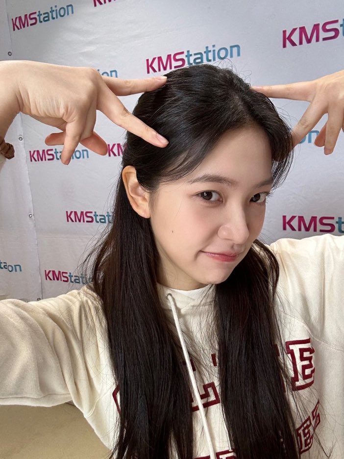 yeripics's tweet photo. my pookie https://t.co/gouc3GnKf4