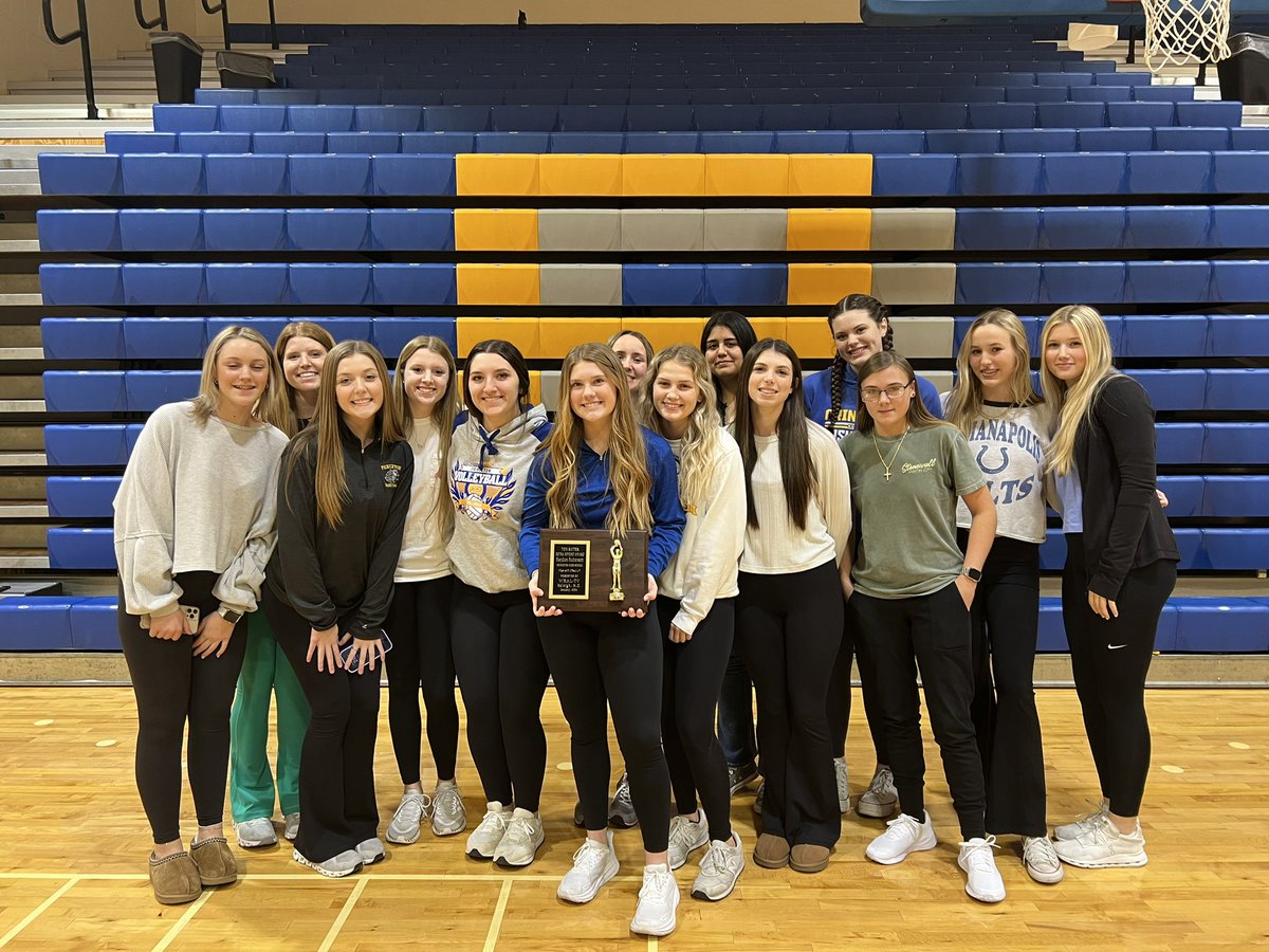 <a href="/roberson_kaydon/">Kaydon Roberson</a> received the WRAL Extra Effort award today! We are so proud of you and all the hard work you put in on and off the
field/court! 💙💛 <a href="/PrincetonHSNC/">Princeton High</a>