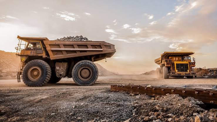 advocate4safety's tweet photo. Chief Safety Officer at @AngloAmerican 
Location: Thabazimbi, Limpopo 
Qualifications: Tertiary diploma (M+3) in Safety and Risk Control (NADSAM) or relevant qualifications
Closing Date: 19 January 2024
Application link: https://t.co/HPEWHytCpm https://t.co/QteWrgNKRf