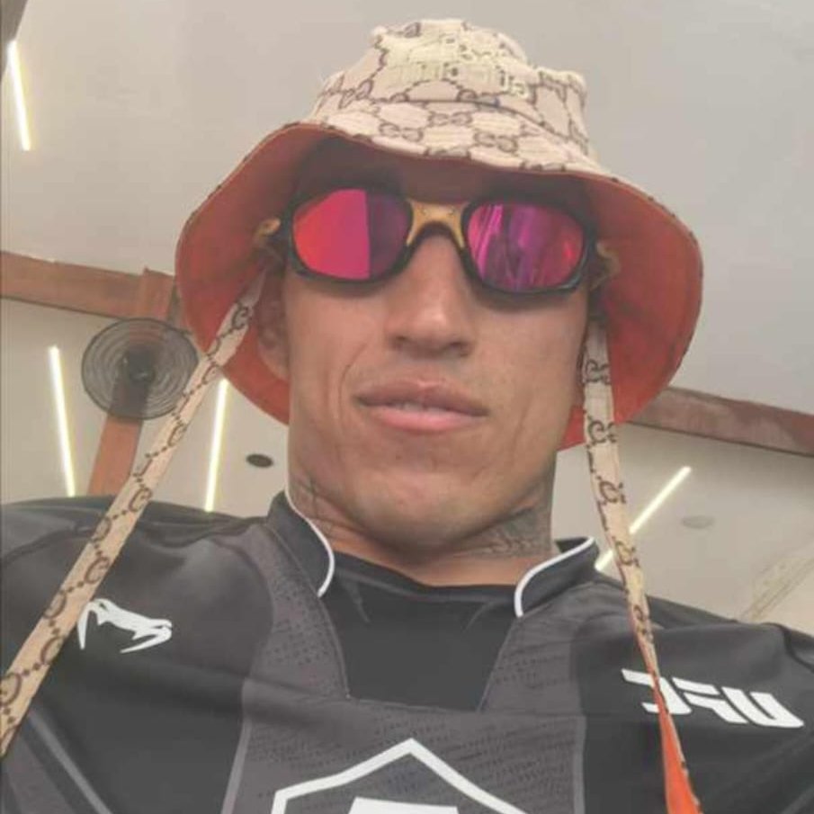 Charles 'DoBronxs' Oliveira tweet media