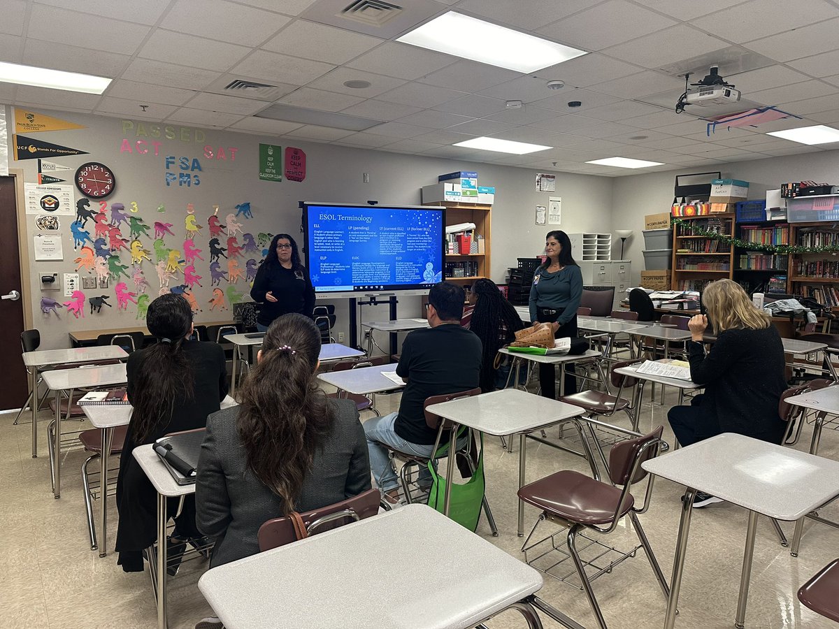 sdpbcESP's tweet photo. Yesterday’s Empowered New Educator Seminar was a great success! We had a blast pouring into our new educators & look forward to doing it again! #ESP24 #Catchthewave @SDPBCProfDev https://t.co/UG6ZATIIGP