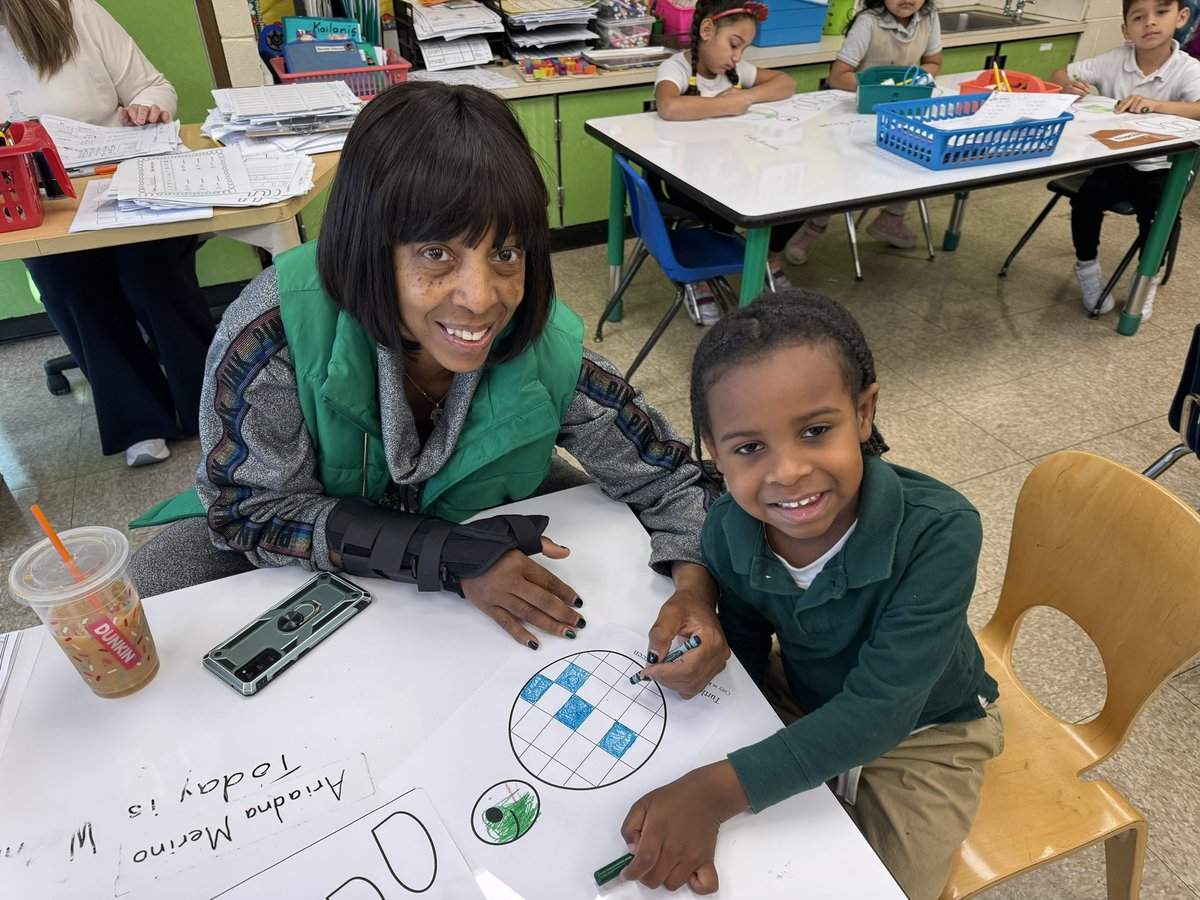 MorrisAvenueRoom12 (@yoly_meneses) on Twitter photo Book Club at Morris Avenue. We were happy to have our parents join in on the fun!📖😁… <a href="/morrisaveschool/">Matthew Johnson</a> <a href="/JaniseStout/">Janise Stout</a> #juntospodemosLB Book Club at Morris Avenue. We were happy to have our parents join in on the fun!📖😁… <a href="/morrisaveschool/">Matthew Johnson</a> <a href="/JaniseStout/">Janise Stout</a> #juntospodemosLB