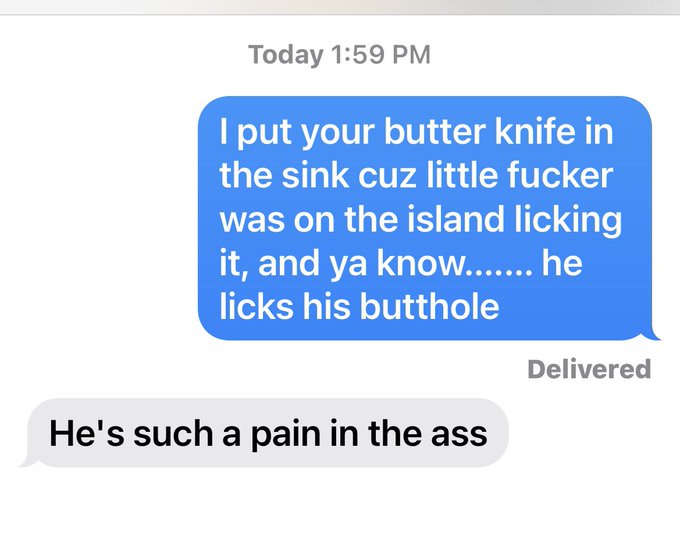 Life w/ cats 🐈&zwj;⬛ 🙌 Represented by this text exchange, between me and my roomie  #cats https://t.co/7<a href="/tag/cats"class="tags"><span>#cats</span></a>