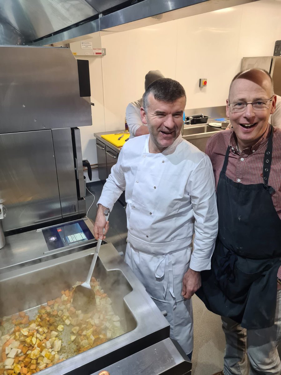 EmmaHonnywill's tweet photo. Really exciting times @UHD_NHS as we get closer to completing our brand new purpose built patient catering facility-Our fabulous #TeamRBH chefs headed off for training hosted @mkn_chefschoice lots of new ideas &amp; inspiration ready for opening March🤞@AmiriConstruct @OneNHSinDorset https://t.co/h0t3wM2PPo