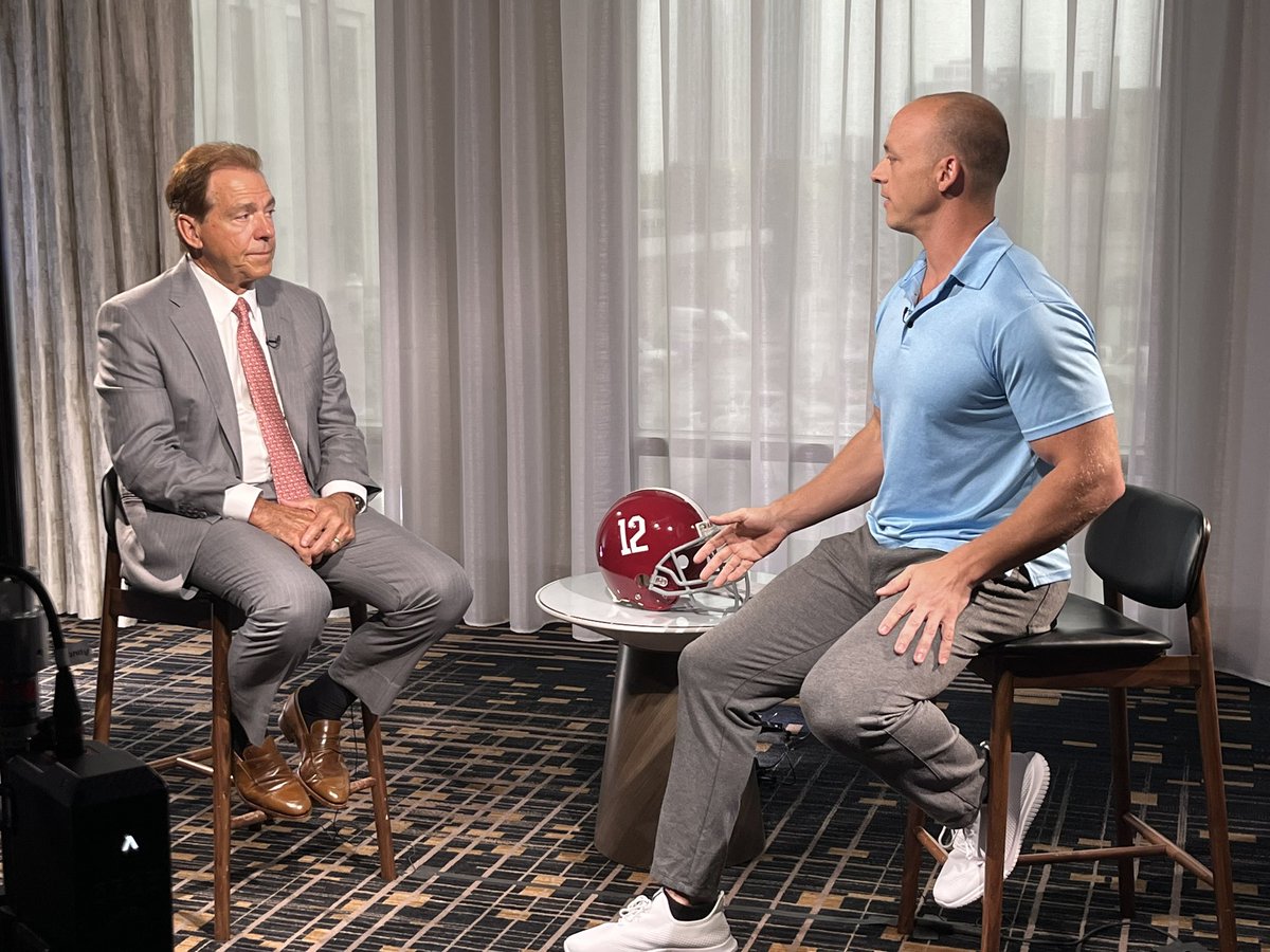 JoshPateCFB's tweet image. The best to ever do it 🫡