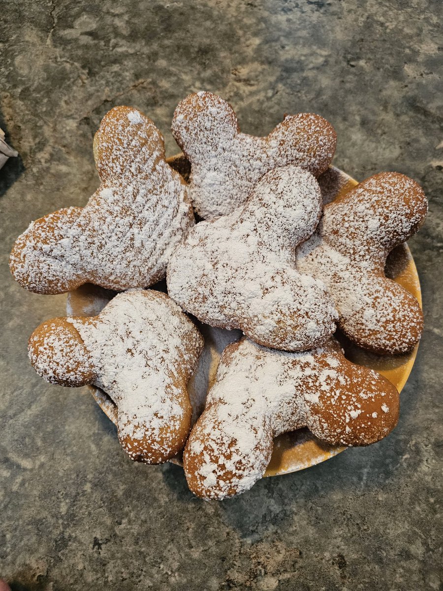 𝓒𝓱𝓪𝓭™ tweet media