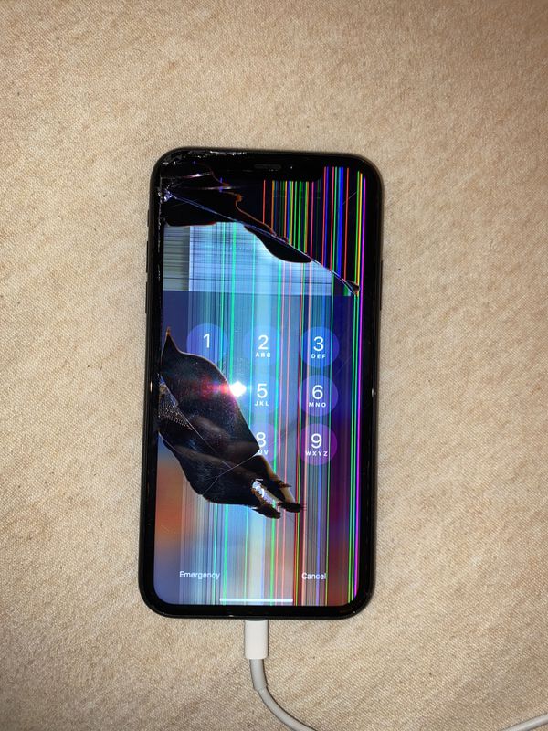 whaddit's tweet photo. Do you fuck with my iPhone and I need you to be brutally honest https://t.co/RAw1g8EDMs