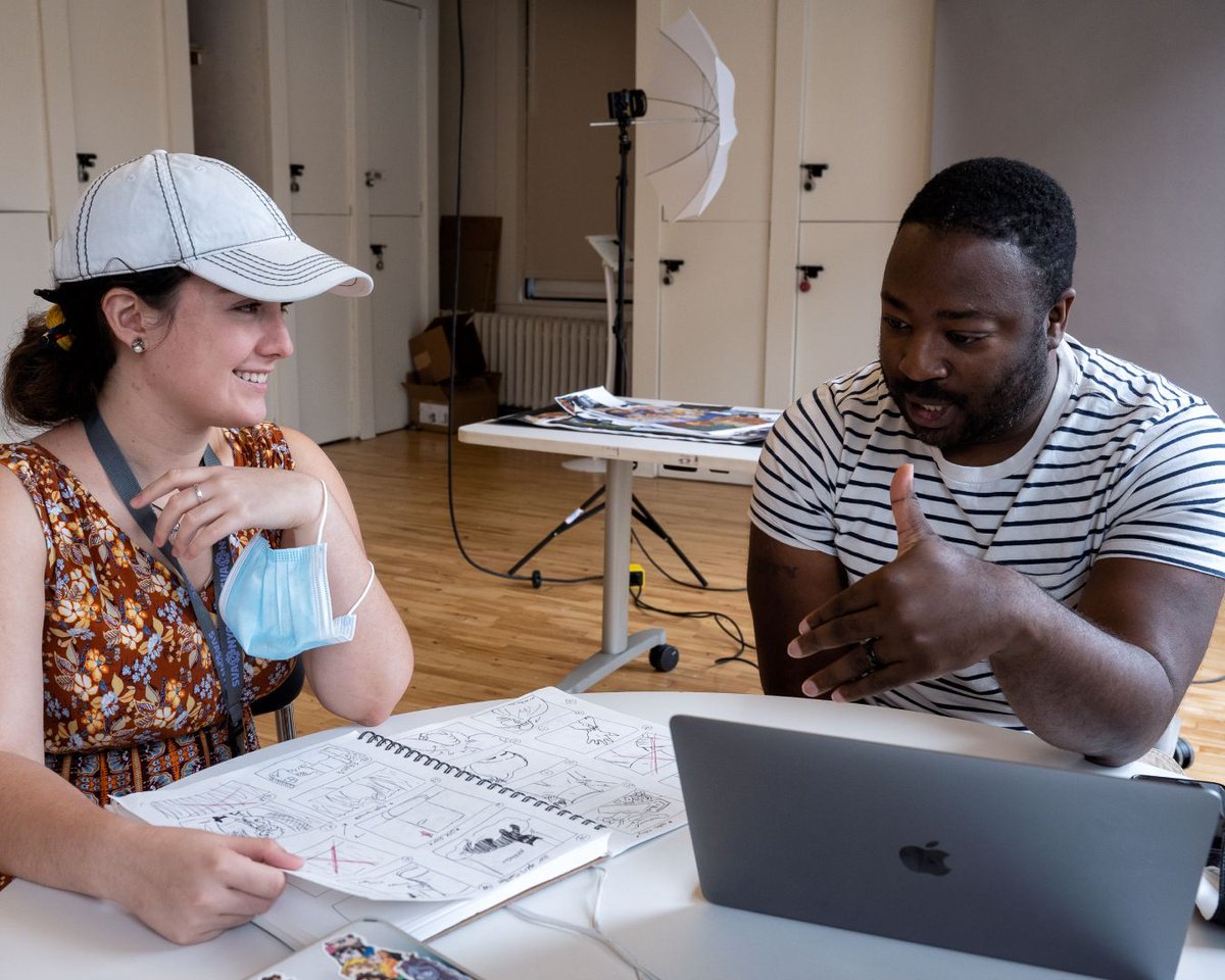MFAVN's tweet photo. At SVA MFA Visual Narrative, we are collaborative, creative, and dynamic. Our ever-evolving resources empower your visual storytelling journey. Find your voice and tell your story at MFA Visual Narrative – First application deadline is January 15, 2024. https://t.co/qqZovYodAY