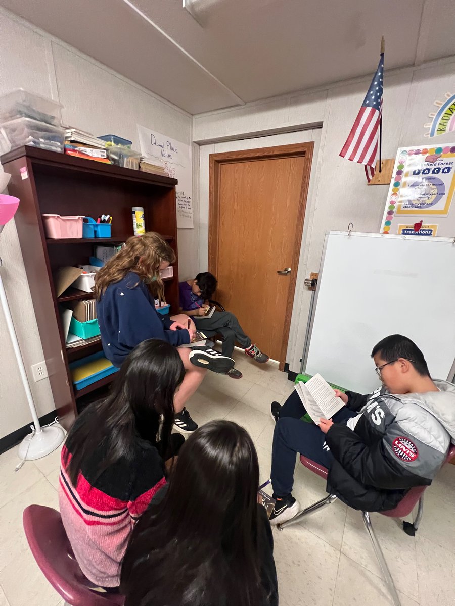MsFearrington's tweet photo. Yesterday we had our first fantasy book club meet up! We got to discuss what fantasy elements we are noticing in the beginning of our books. We meet again on Friday! https://t.co/S11679QqNw