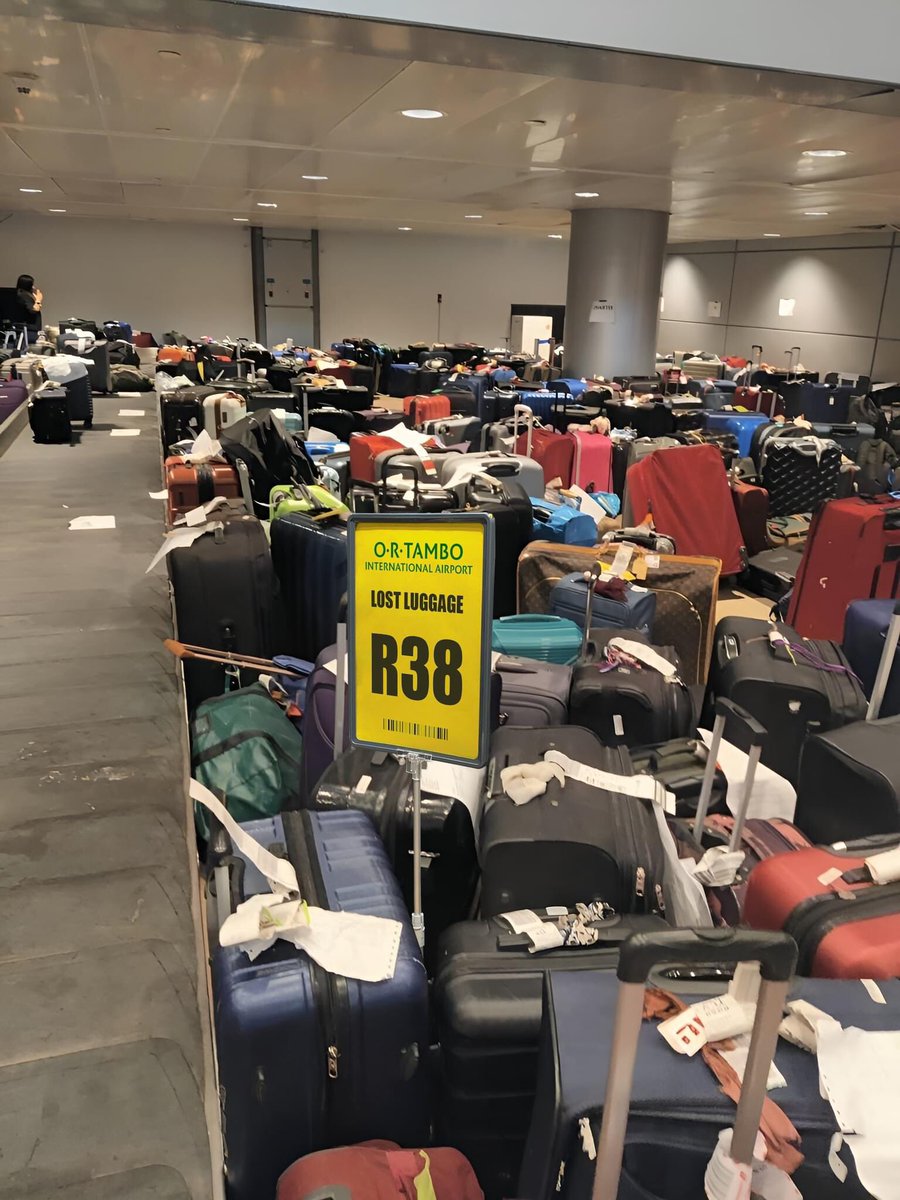 LesoleKnowledge's tweet image. How true is this? @ortambo_int 
I have already made my payment earlier today, just want to get confirmation that it is true or not cause it is trending on Facebook under the airport’s name