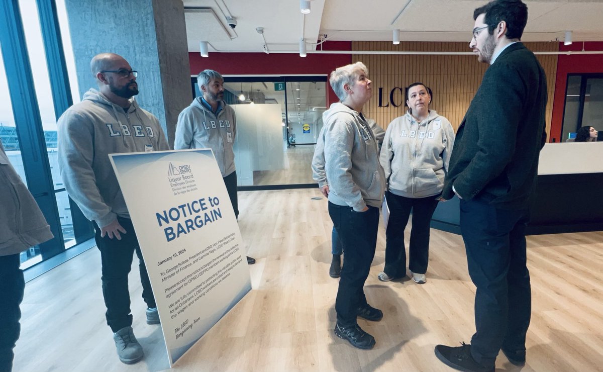 JPHornick's tweet photo. When #LCBO CEO George Soleas sends the Labour Relations Director to meet our Bargaining Team, it sends a clear message re his priorities. Our response? 8,000 plus #LBED members are ready to bargain and deserve to be treated with respect. #BargainingPower #SolidarityWins #OPSEU https://t.co/Ttj2OHSNyM