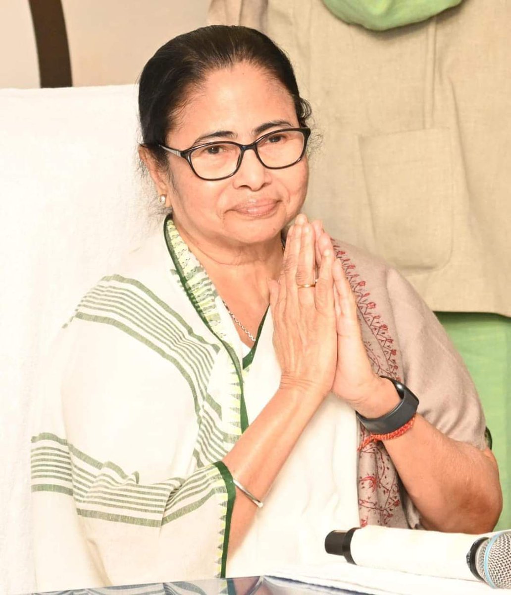 Sudipta87205027's tweet image. "দলীয় শৃঙ্খলা মেনে চলতে হবে সবাইকে।"
তৃণমূল সুপ্রিমো মাননীয়া মমতা বন্দ্যোপাধ্যায় এবং দলের সর্বভারতীয় সাধারণ সম্পাদক প্রিয় অভিষেক বন্দ্যোপাধ্যায়ের নেতৃত্বে আজ পশ্চিম মেদিনীপুর জেলা নেতৃত্বের সঙ্গে কালীঘাটে একটি বৈঠক অনুষ্ঠিত হয়।
@MamataOfficial
@abhishekaitc
#Target2024