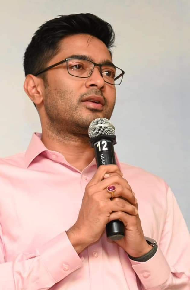 Sudipta87205027's tweet image. "দলীয় শৃঙ্খলা মেনে চলতে হবে সবাইকে।"
তৃণমূল সুপ্রিমো মাননীয়া মমতা বন্দ্যোপাধ্যায় এবং দলের সর্বভারতীয় সাধারণ সম্পাদক প্রিয় অভিষেক বন্দ্যোপাধ্যায়ের নেতৃত্বে আজ পশ্চিম মেদিনীপুর জেলা নেতৃত্বের সঙ্গে কালীঘাটে একটি বৈঠক অনুষ্ঠিত হয়।
@MamataOfficial
@abhishekaitc
#Target2024
