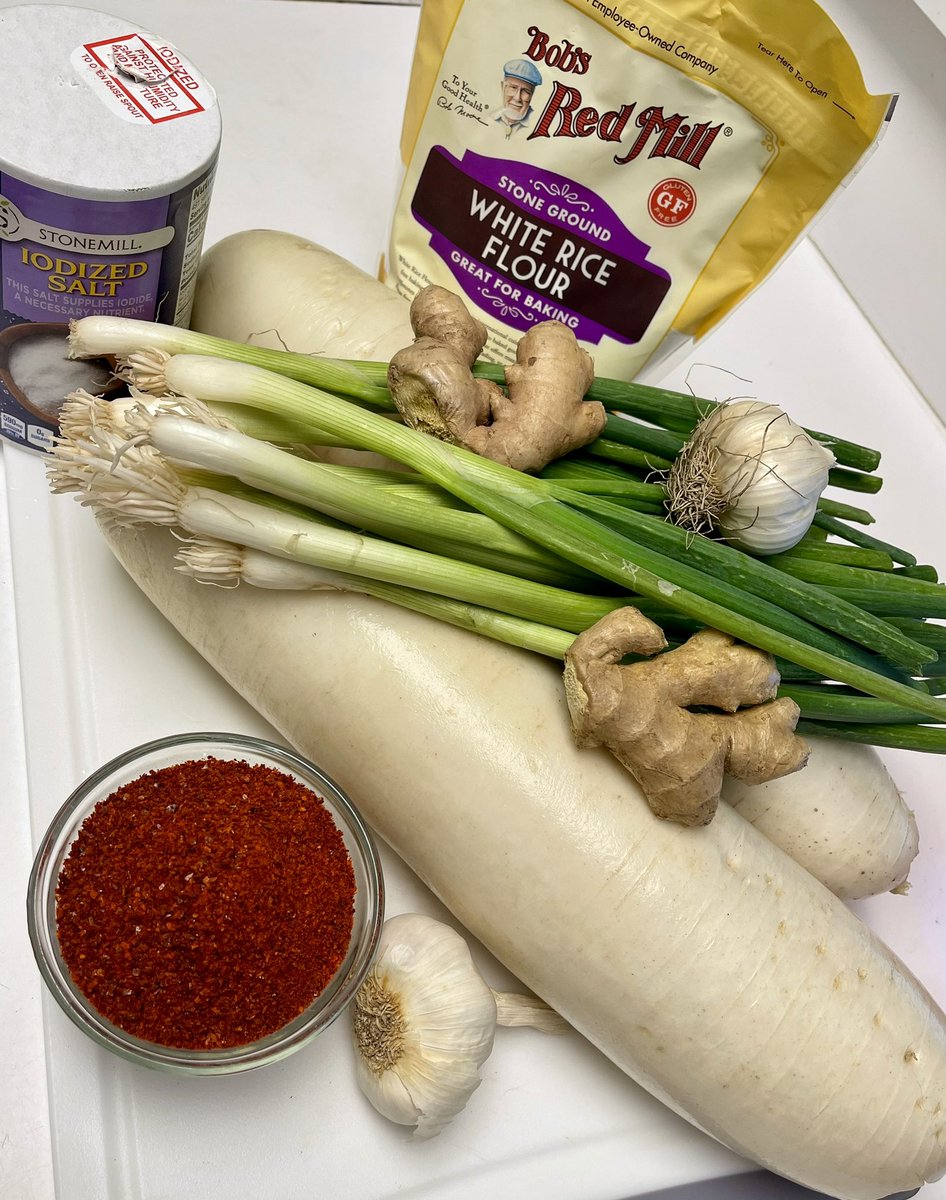 SammyJoCooks4U's tweet image. When you’re all geared up and ready to go and you realize you are missing one damn ingredient 😡😡😡😡

Any guesses as to what I’m missing!!?? 

Free jar of my canned goodies to the first person who guesses correctly!!

#BackToTheStore