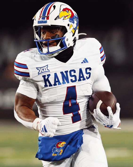 PFF_College's tweet photo. Kansas Running Back Devin Neal this season:

🔷 85.5 PFF Grade
🔷 1,280 Rush Yards
🔷 16 Touchdowns
🔷 6.3 Yards Per Carry
🔷 60 Missed Tackles Forced https://t.co/6KeXncEhwM