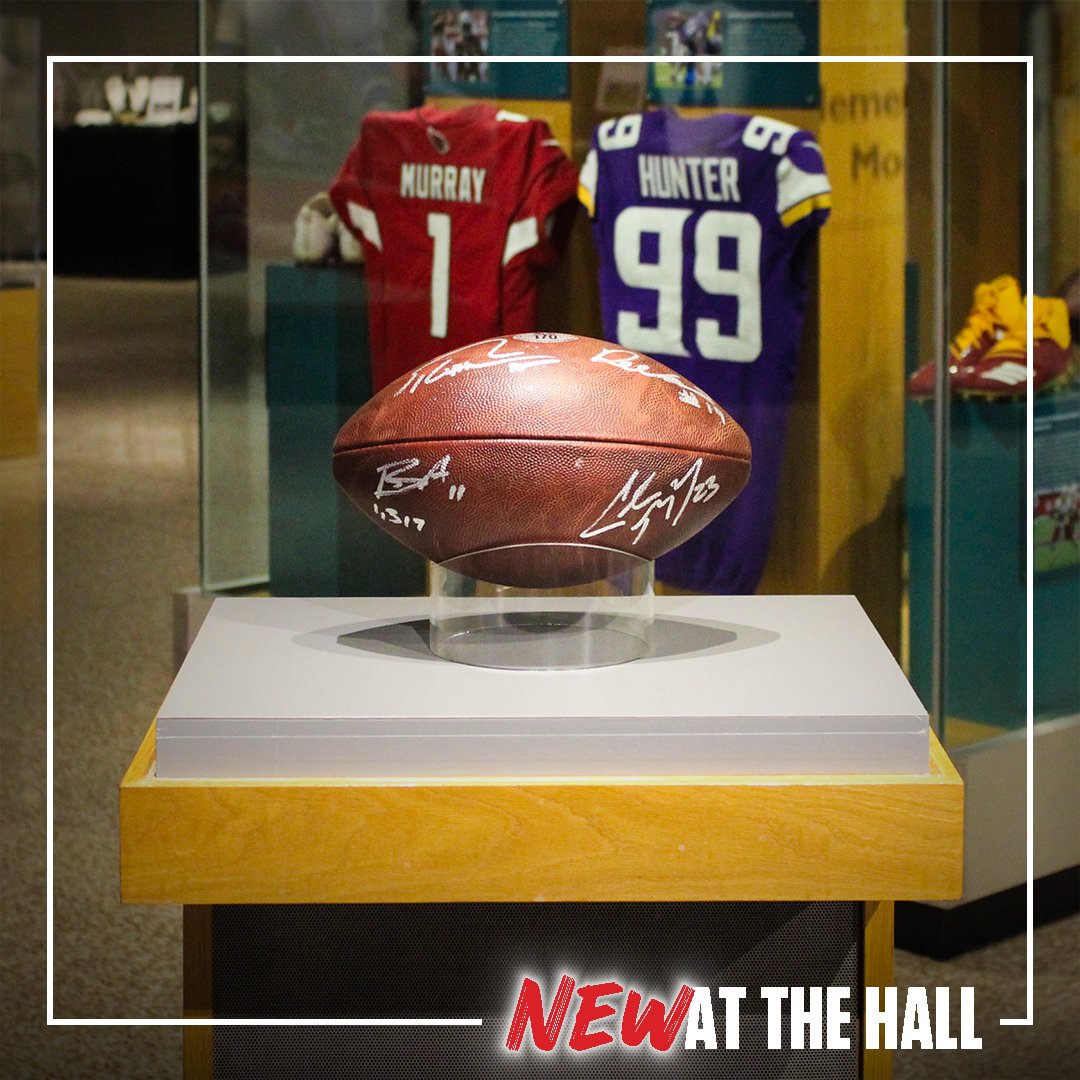 ProFootballHOF's tweet photo. 🗣️ New to the Pro Football Hall of Fame

A game ball from the @49ers win over WAS in Week 17, when they became the first team in NFL history with a running back, two wide receivers and tight end with 1,000 scrimmage yards in the same season.

Full Story: https://t.co/8R5kG4b3sU https://t.co/FY4UwUvT68
