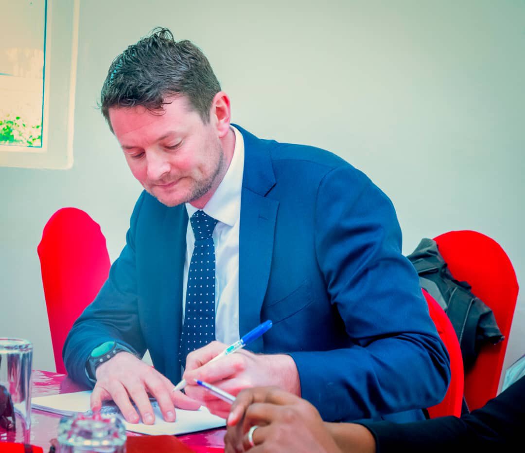 We had a productive meeting this morning with the British delegate led by Fraser Campell, from the East Africa Dept of the FCDO. Discussed crucial topics such as the upcoming 2024 Presidential/Political assosication &amp; National Party elections, the Lascanod conflict, and the MOU