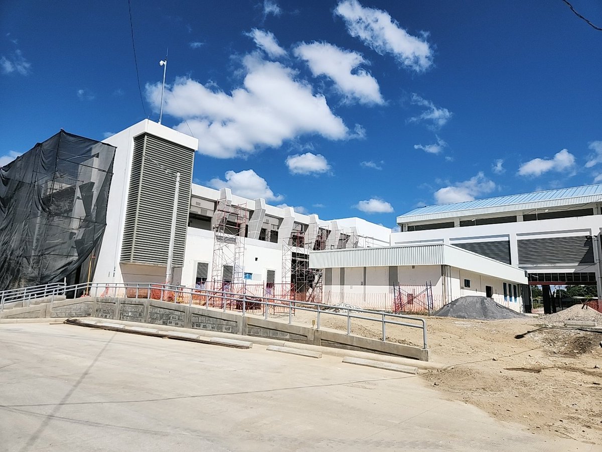MinsaNicaragua's tweet photo. #BuenGobiernoSandinista  moderniza y construye la red de hospitales públicos más grande de Centroamérica.

En #imágenes avance de la construcción del Hospital Departamental de Nueva Segovia. 
#UnidosEnVictorias 
#4519LaPatriaLaRevolución
@RDRFSLN_ 
@taniasandinista 
@Atego16 https://t.co/6w5rXOxVml