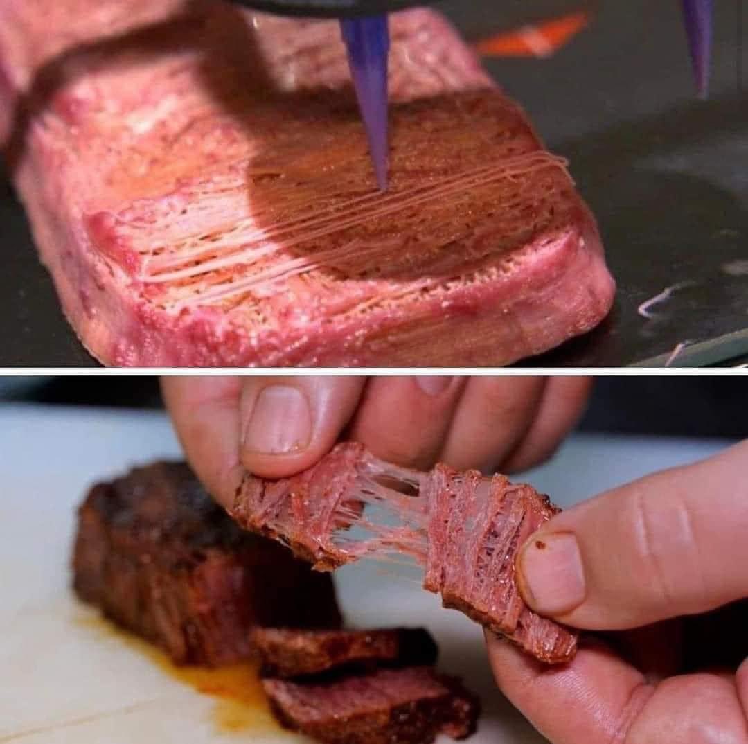 Una fábrica en Holanda en 3D imprime 500 toneladas de steaks al mes. 

La empresa Redefine Meat proveerá a los restaurantes alemanes con filetes impresos. Alrededor de 110 restaurantes alemanes ya compran 'carne' de Redefine Meat. 

Para comenzar el proceso de impresión 3D, los