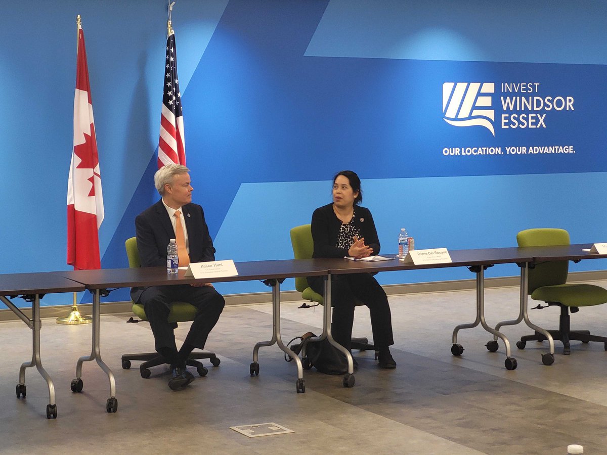 _investwe's tweet photo. Invest WindsorEssex would like to welcome U.S Consul General Baxter Hunt and team to #WindsorEssex for a roundtable discussion and #VRCAVE demo with ecosystem partners. @usconstoronto https://t.co/DpGQXFgpfH